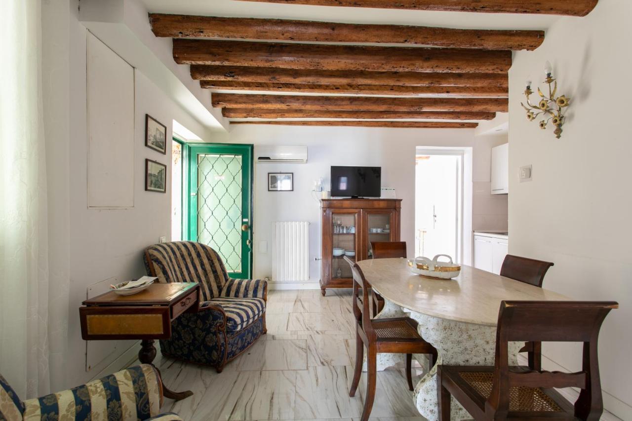 Appartamento S. Maurizio - Venezia ภายนอก รูปภาพ